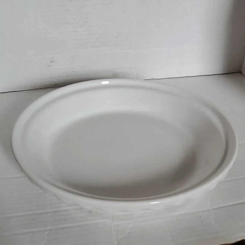 Fiestaware FIESTA Pie Plate Deep Dish Baker Bake Bakeware Cookware White CERAMIC